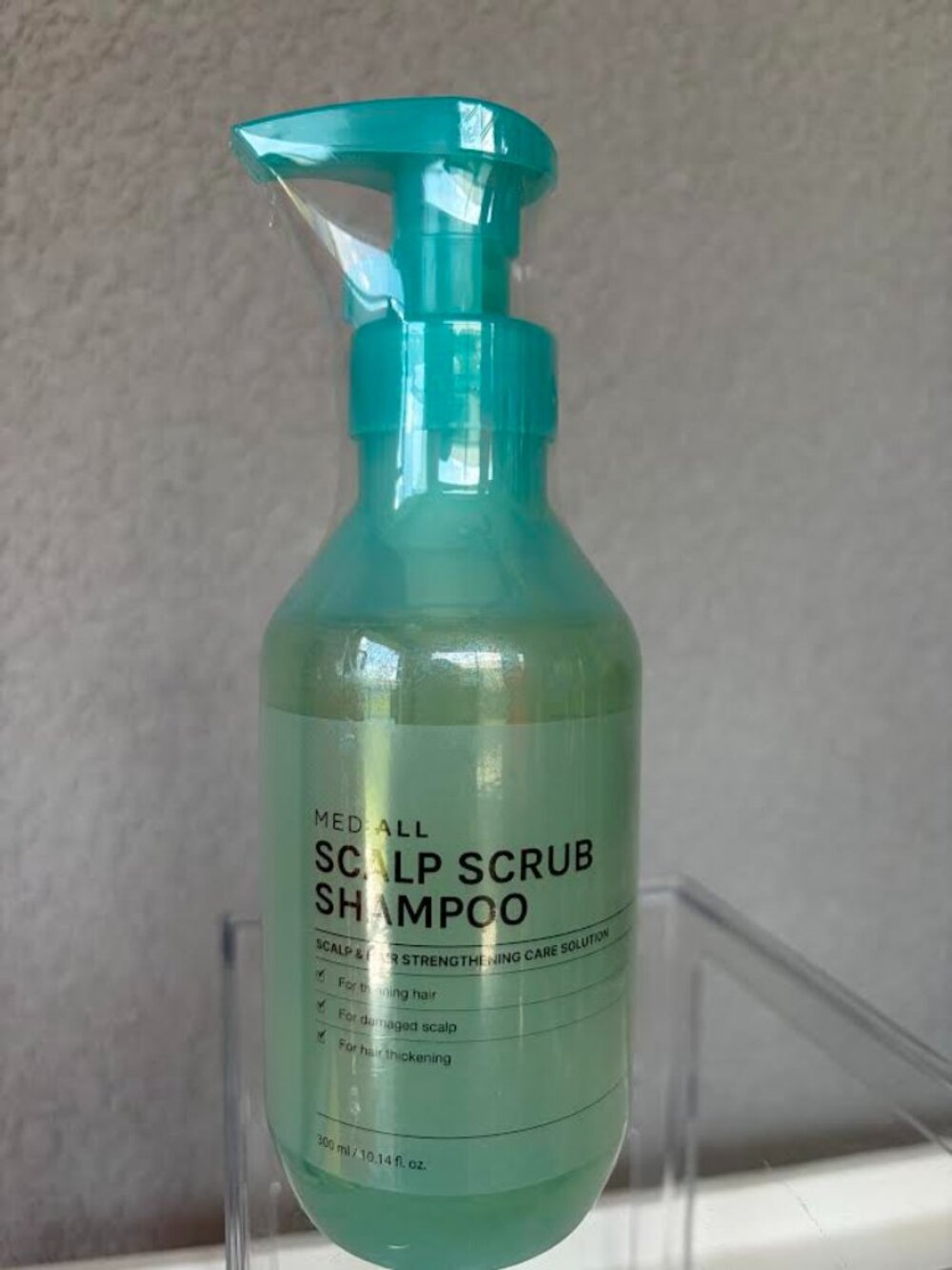 Brand New (sealed)  Med All Scalp Scrub Shampoo 3mL- Retail $39